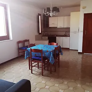 La 12 , Favignana Italia